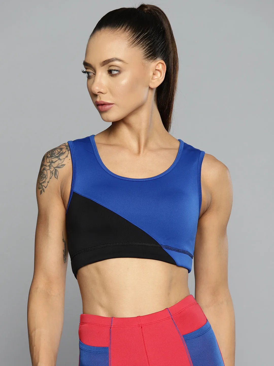 Alcis Women Blue Black Colourblocked Sports Bra