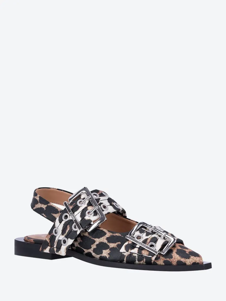 Feminine buckle print ballerinas