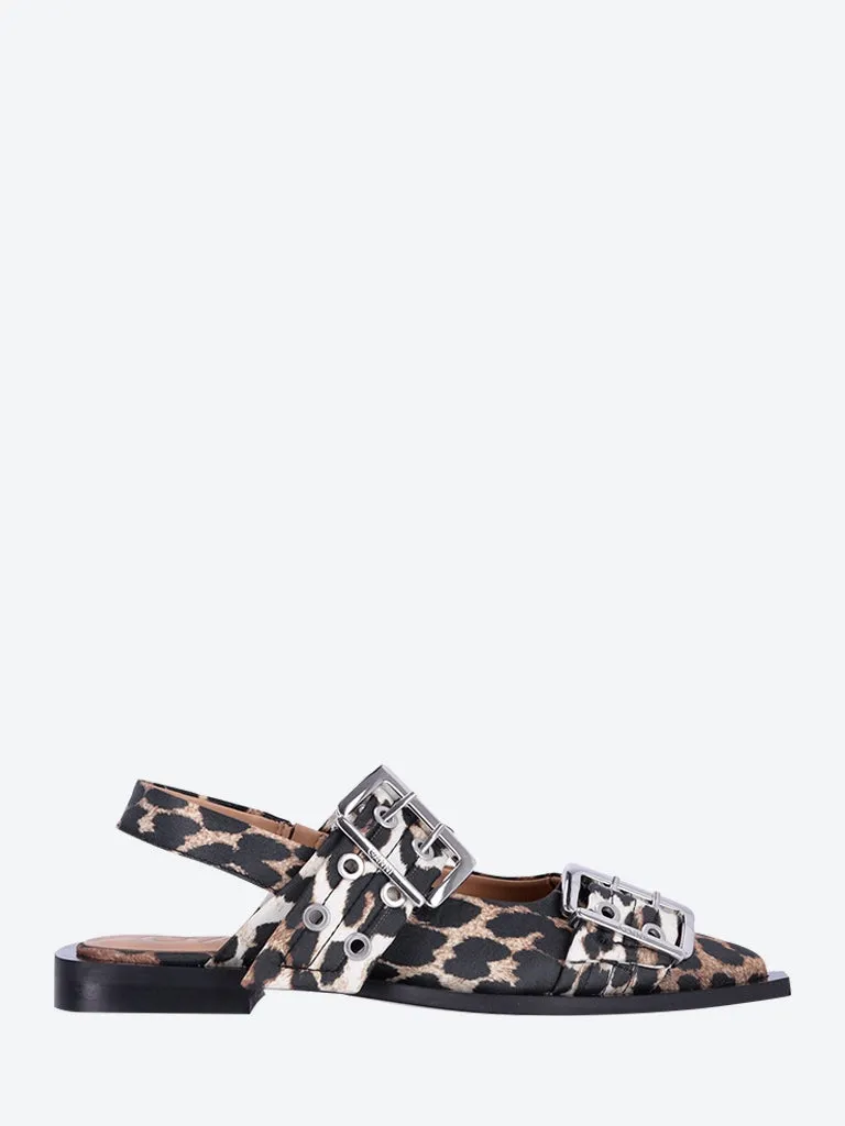 Feminine buckle print ballerinas