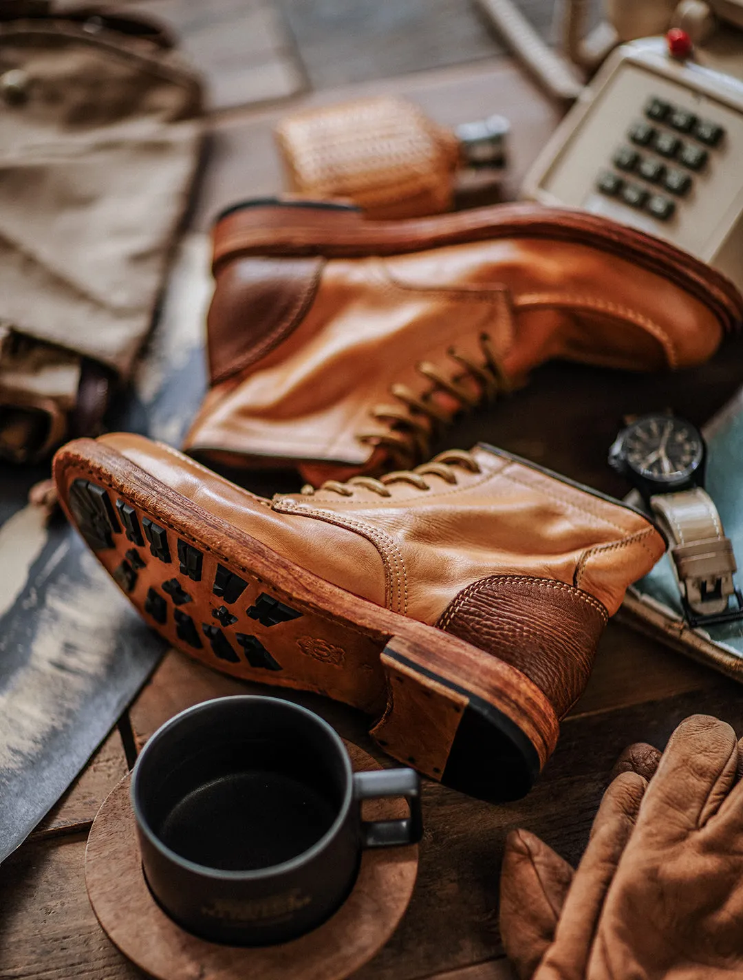 HANDMADE COWHIDE BOOT