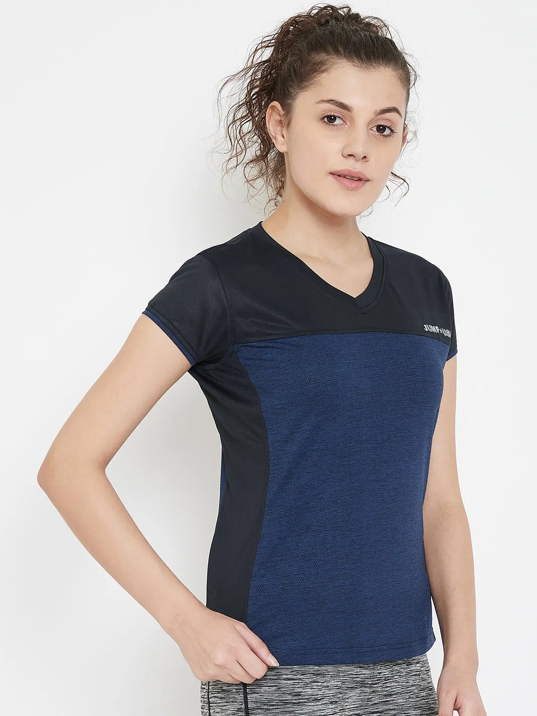 JUMP USA Women Black & Navy V-Neck Training T-shirt