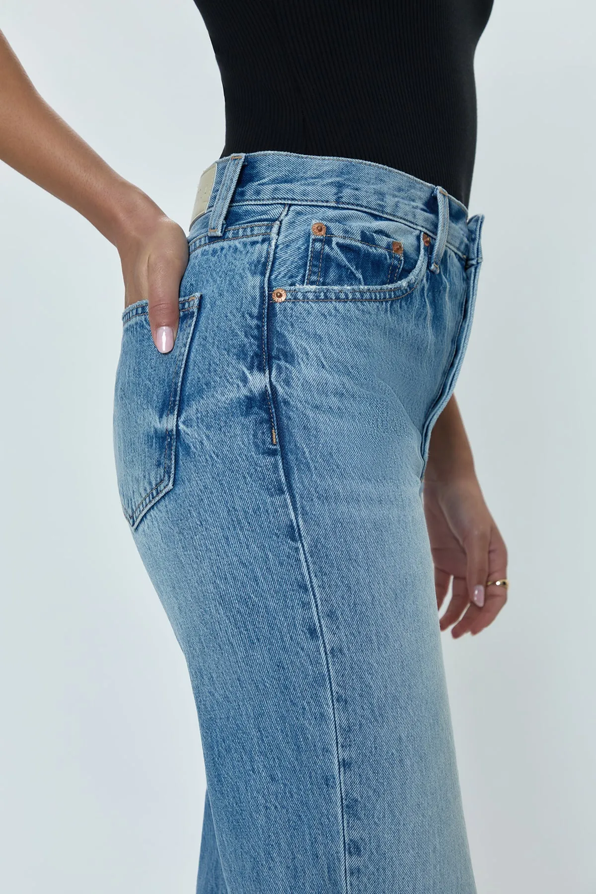 PIS Cassie Super High Rise Straight Jean in Era Vintage